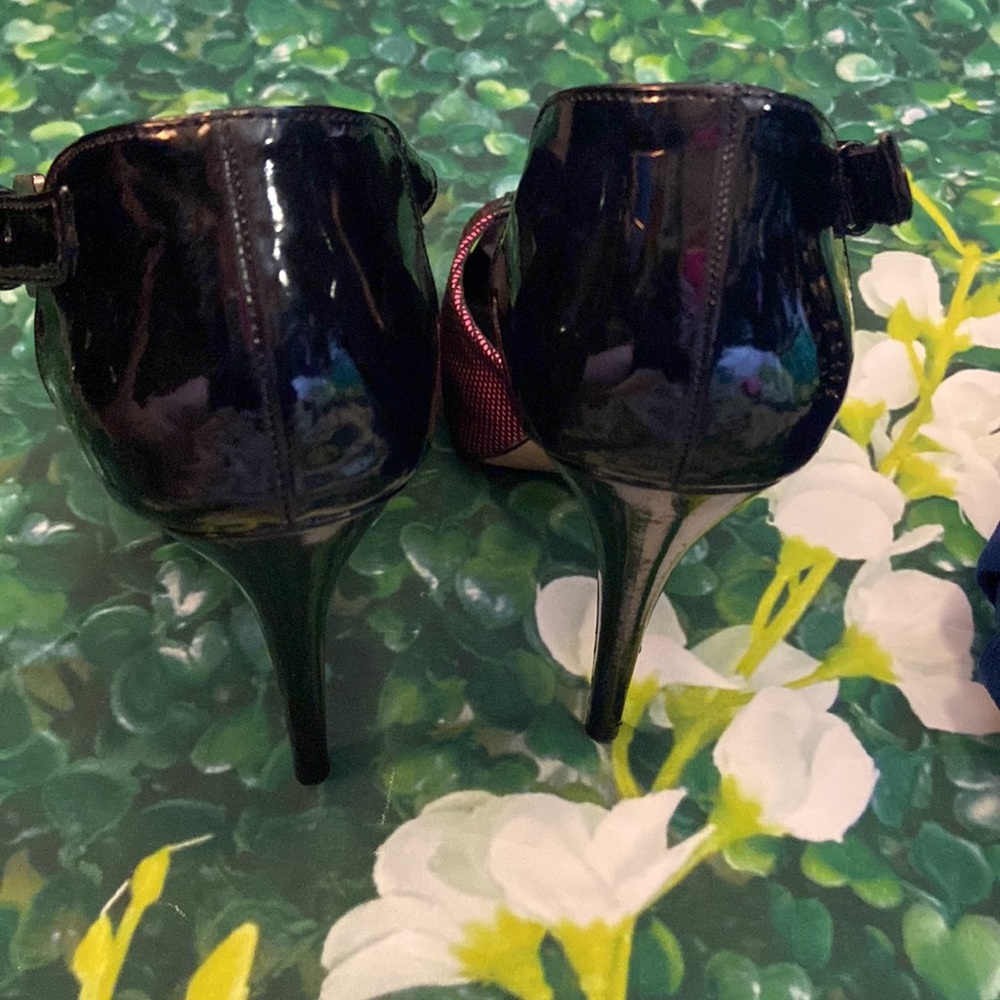 Just Fab/Rock and republic shoes. Three sets - size 8 medium - Picture 7 of 16